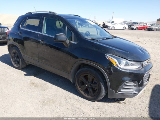 Salvage Chevrolet Trax Image