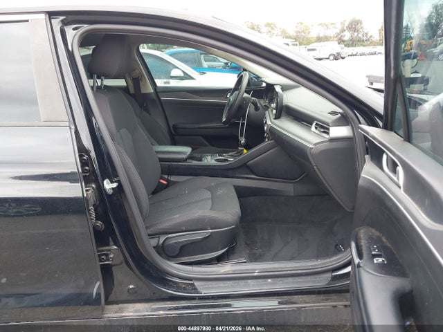 Kia K5 Lxs