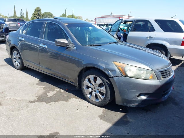 Salvage Honda Accord Image