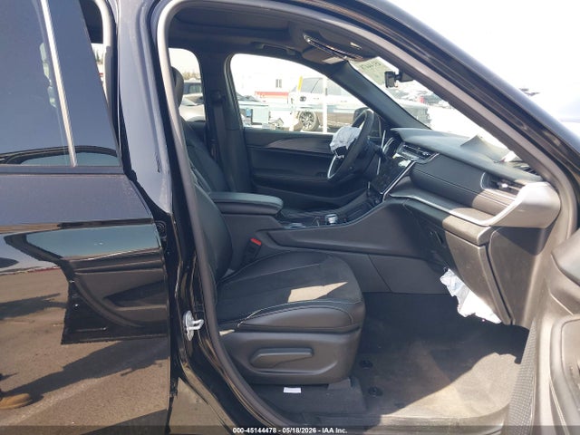 Jeep Grand Cherokee Altitude X 4x4