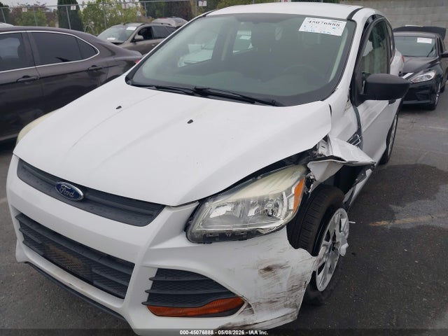 Ford Escape S
