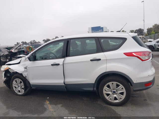 Ford Escape S
