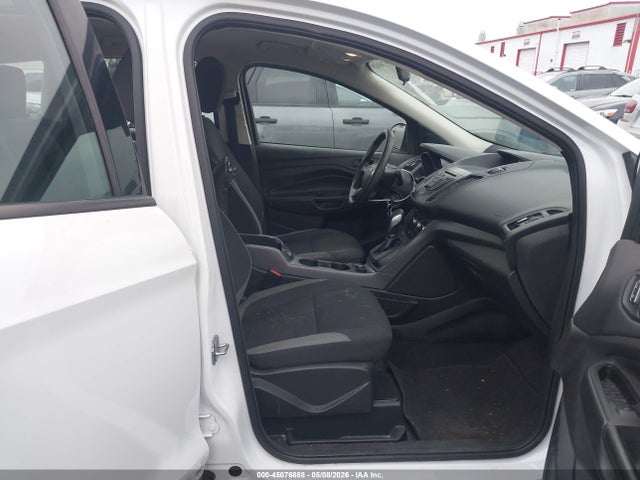 Ford Escape S