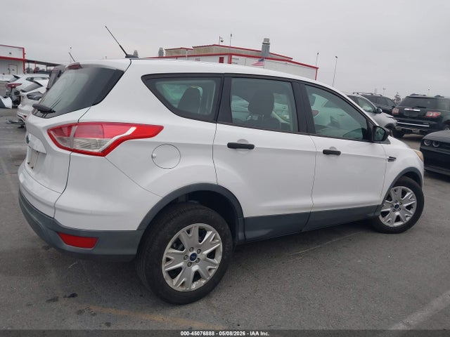 Ford Escape S