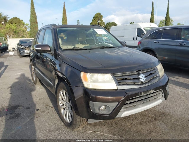 Salvage Suzuki Grand Vitara Image