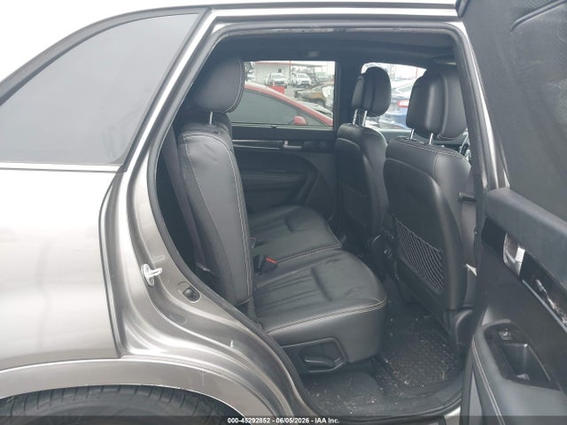 Kia Sorento Limited V6