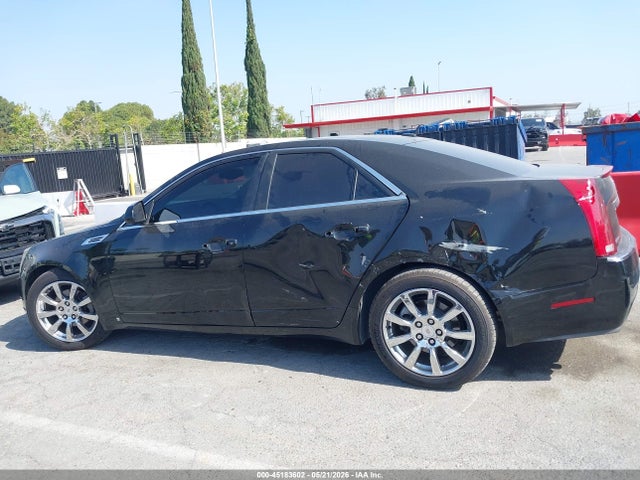 Cadillac CTS Standard