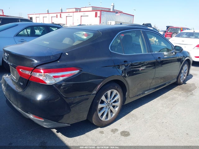 Toyota Camry Le