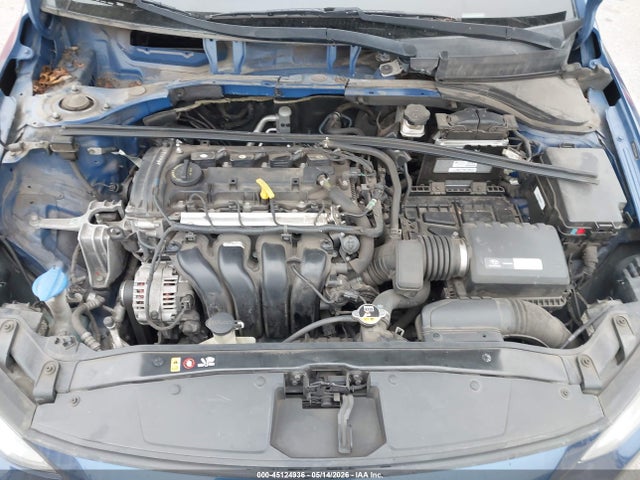 Hyundai ELANTRA Sel