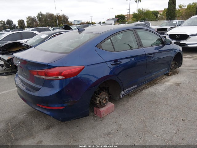 Hyundai ELANTRA Sel