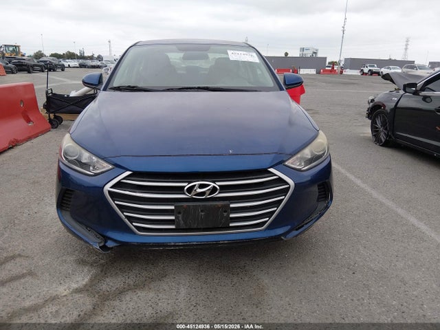 Hyundai ELANTRA Sel