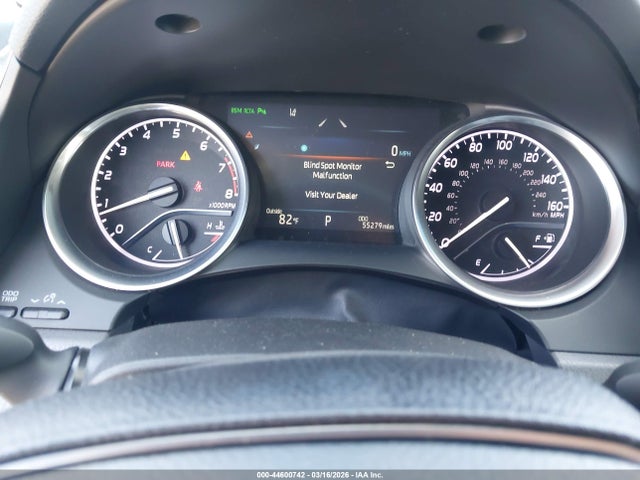 Toyota Camry Xle V6