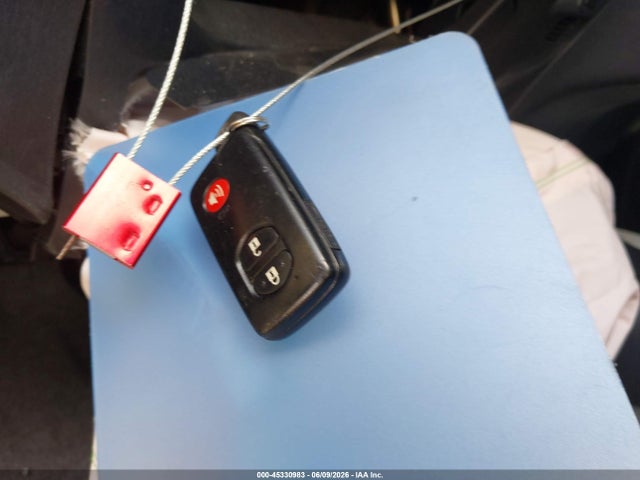 Toyota Prius Three