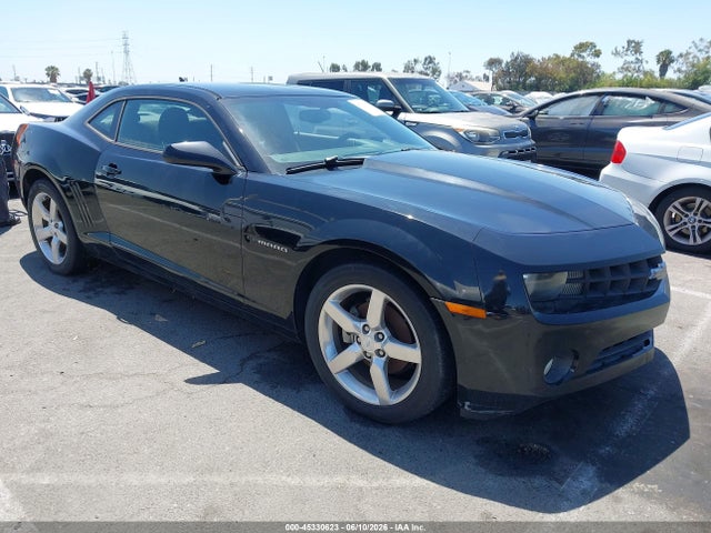 Salvage Chevrolet Camaro Image