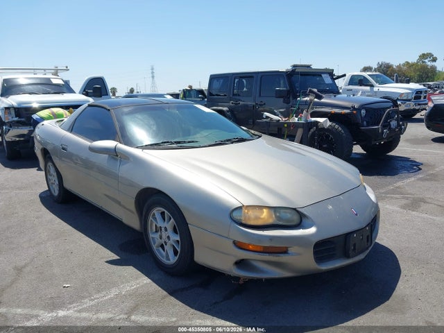 Salvage Chevrolet Camaro Image