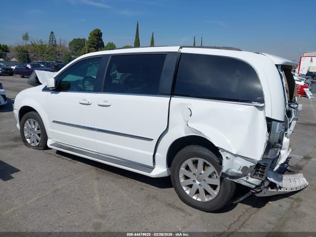 Chrysler Town & Country Touring