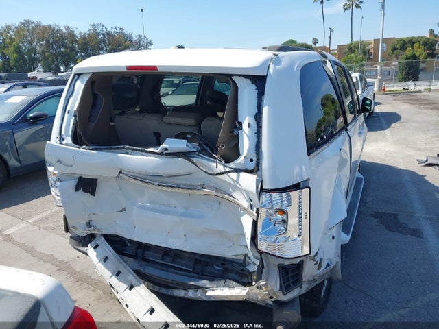 Chrysler Town & Country Touring