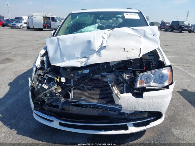 Chrysler Town & Country Touring