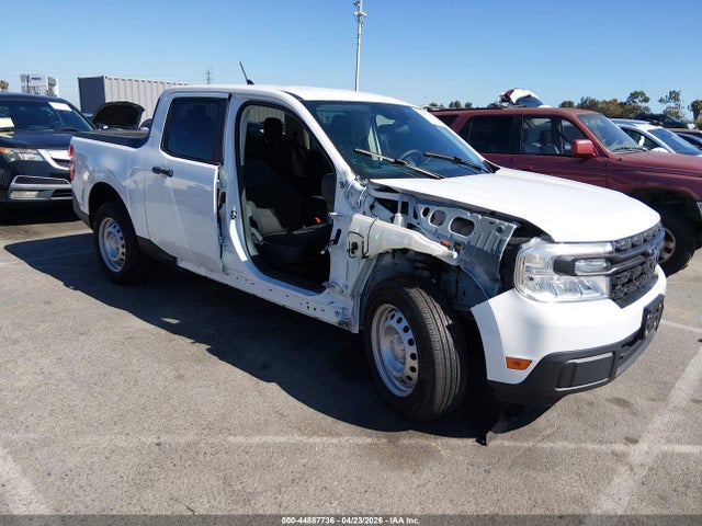 Salvage Ford Maverick Image