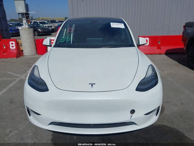 Tesla Model Y Long Range Dual Motor All-wheel Drive