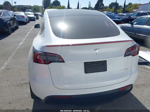 Tesla Model Y Long Range Dual Motor All-wheel Drive