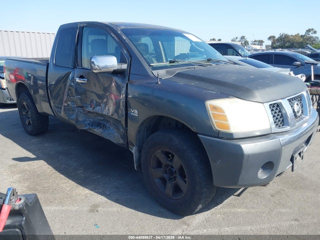 Salvage Nissan Titan Image