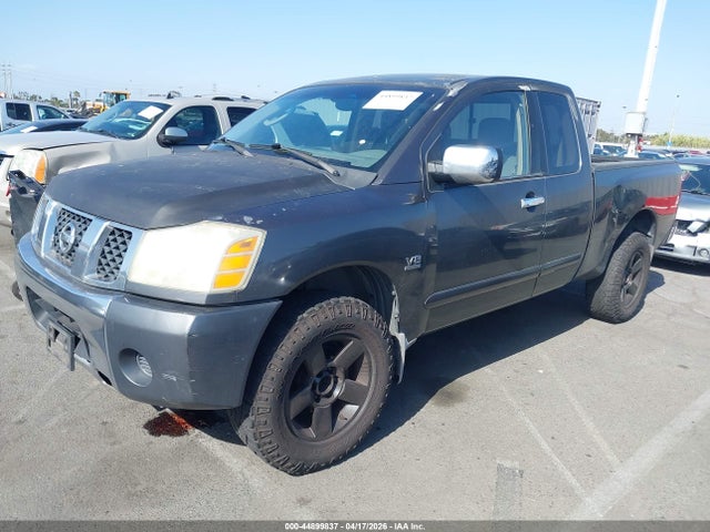 Nissan Titan Se