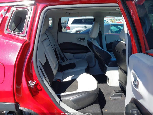Jeep Compass Sun And Wheel Fwd