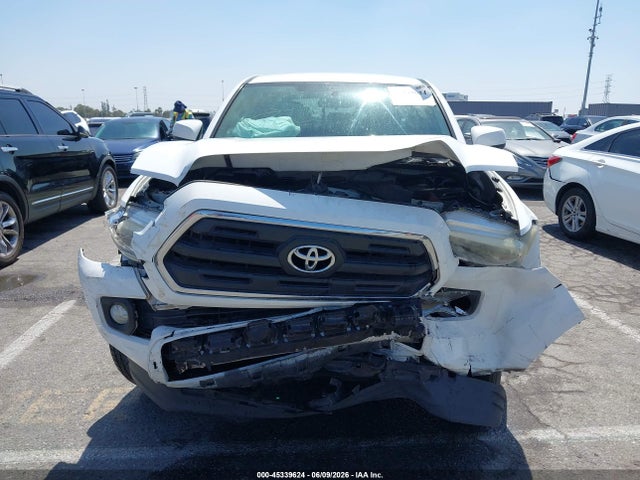 Toyota Tacoma Sr5