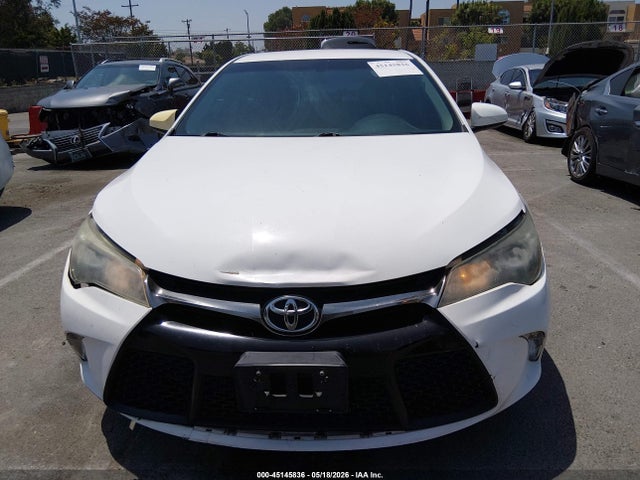 Toyota Camry Se
