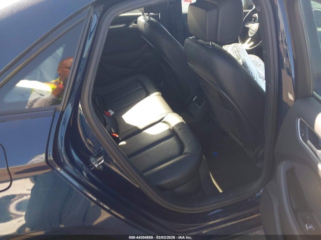 Audi A3 Premium 40 Tfsi Front-wheel Drive S Tronic
