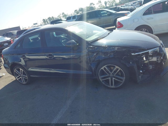 Audi A3 Premium 40 Tfsi Front-wheel Drive S Tronic