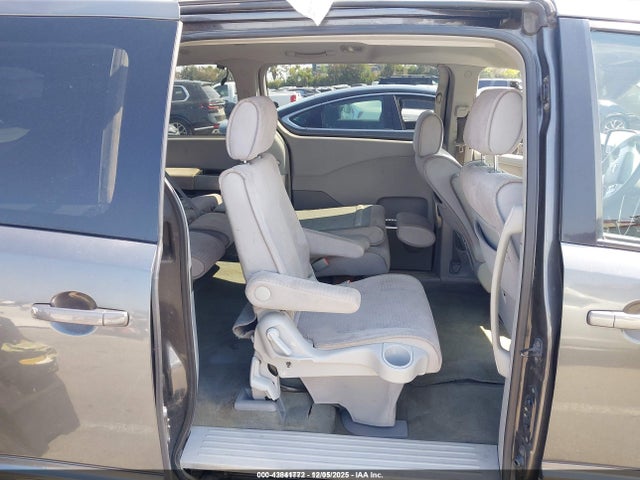 Nissan Quest 3.5