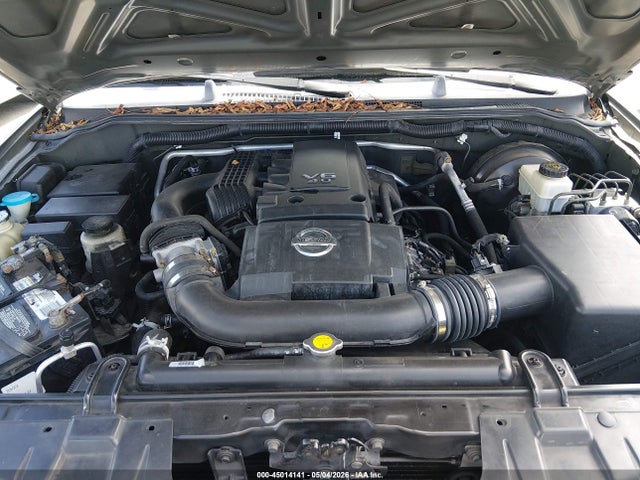Nissan Pathfinder S