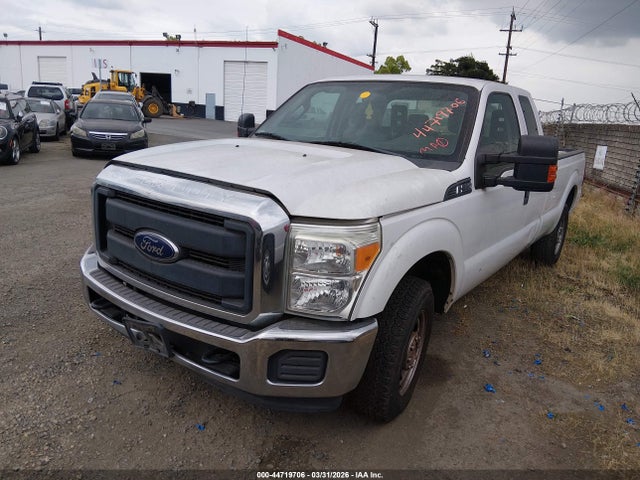 Ford F-250 Xl