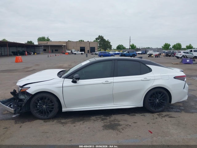 Toyota Camry Xse