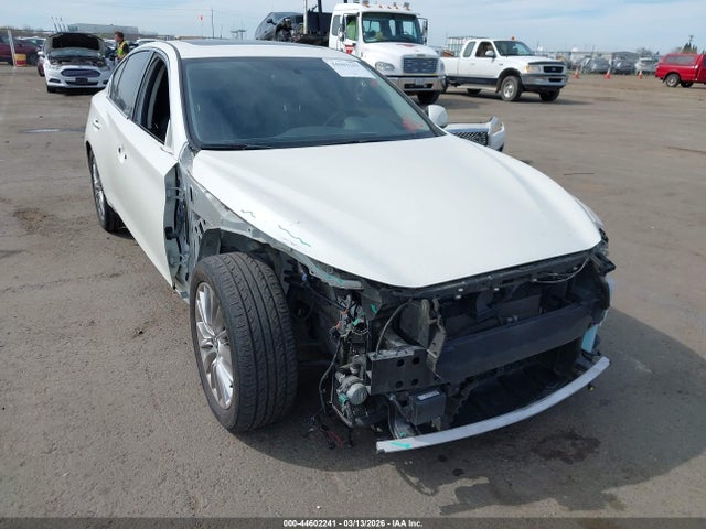 Salvage INFINITI Q50 Image