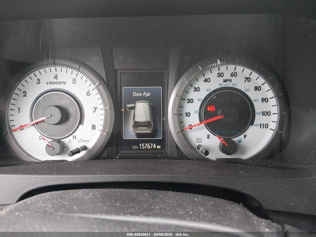 Toyota Sienna Se 8 Passenger