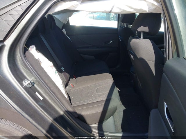Hyundai ELANTRA Se