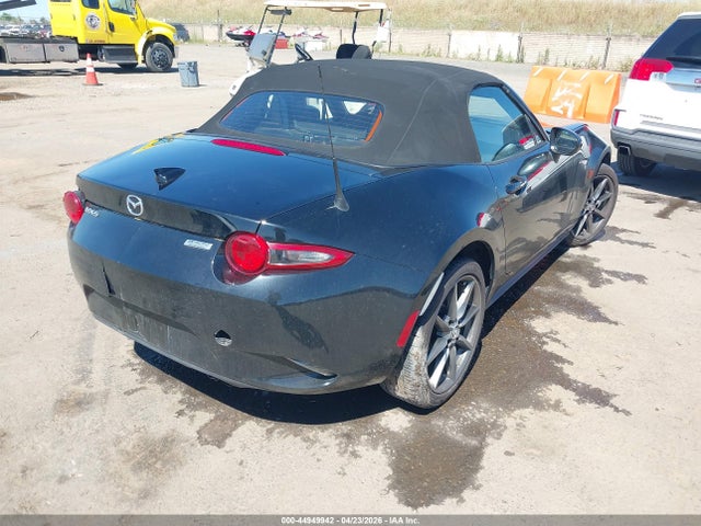 Mazda MX-5 Miata Grand Touring