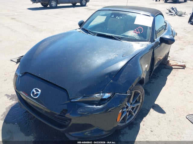 Mazda MX-5 Miata Grand Touring