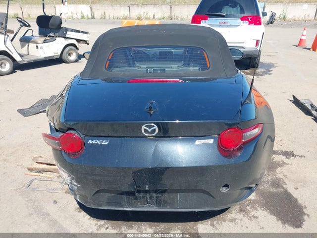 Mazda MX-5 Miata Grand Touring