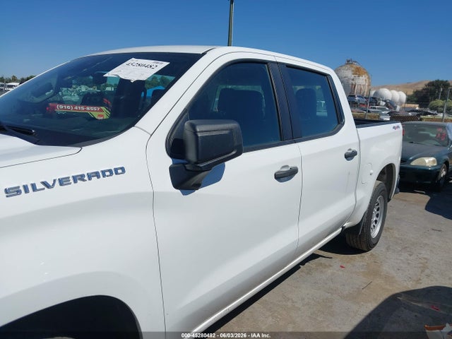 Chevrolet Silverado 1500 4wd  Short Bed Wt