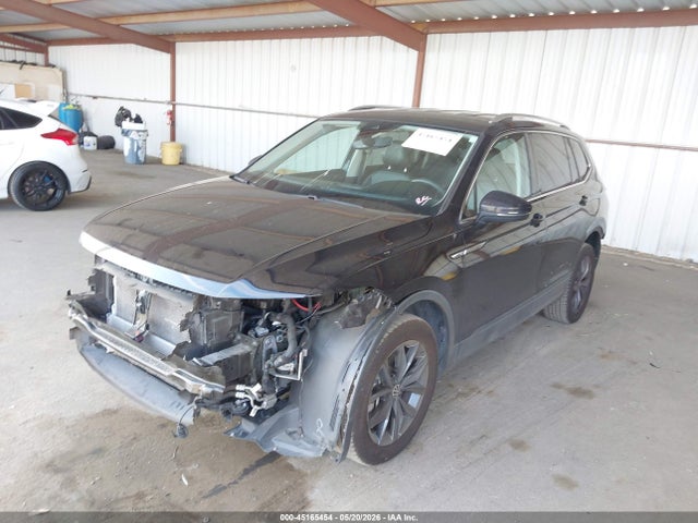 Volkswagen Tiguan 2.0t Se