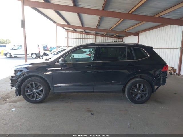Volkswagen Tiguan 2.0t Se