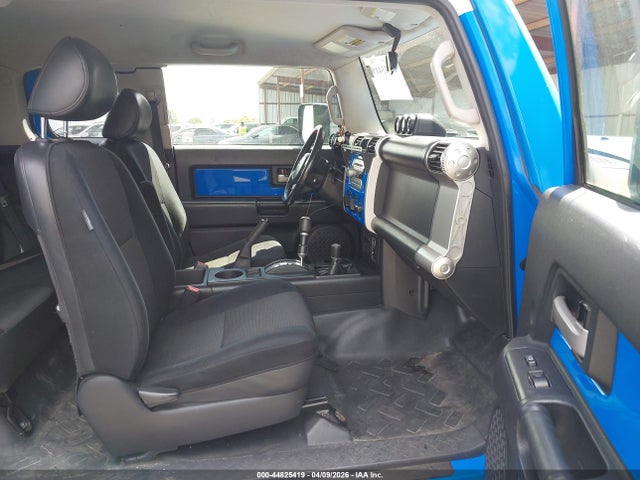 Toyota FJ Cruiser
