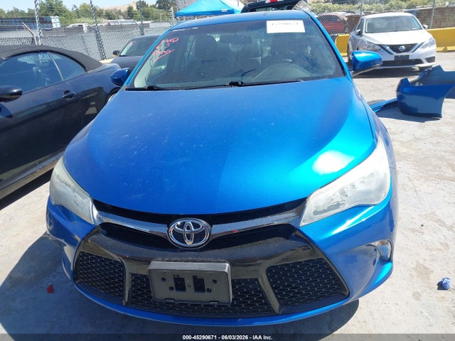 Toyota Camry Se