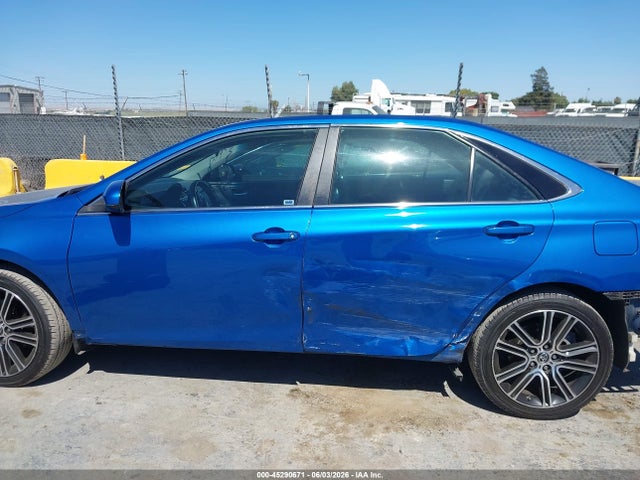 Toyota Camry Se