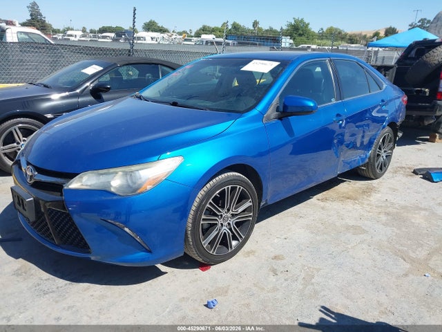 Toyota Camry Se