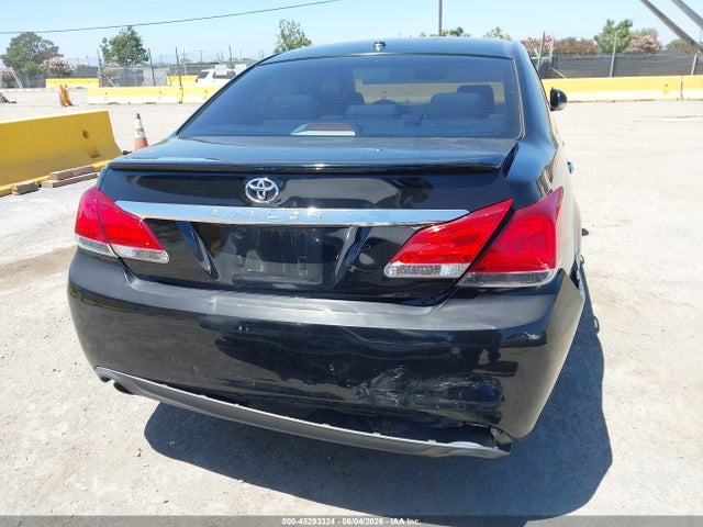 Toyota Avalon Limited